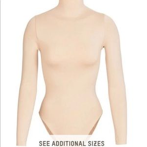 SKIMS L/XL Mock Neck Long Sleeve Bodysuit Sandstone